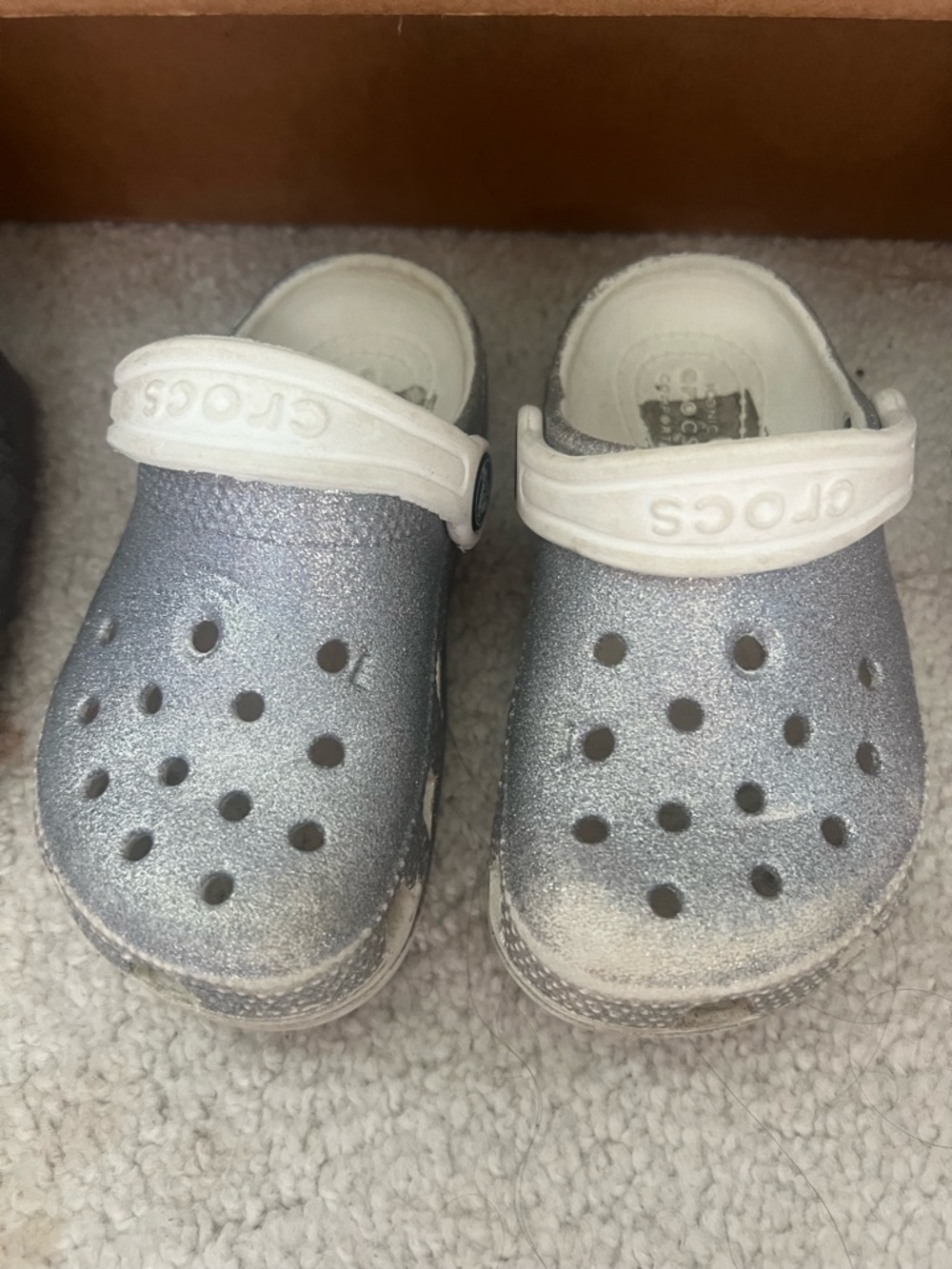 CROCS Kids Glitter Clogs in Silver and White Strap